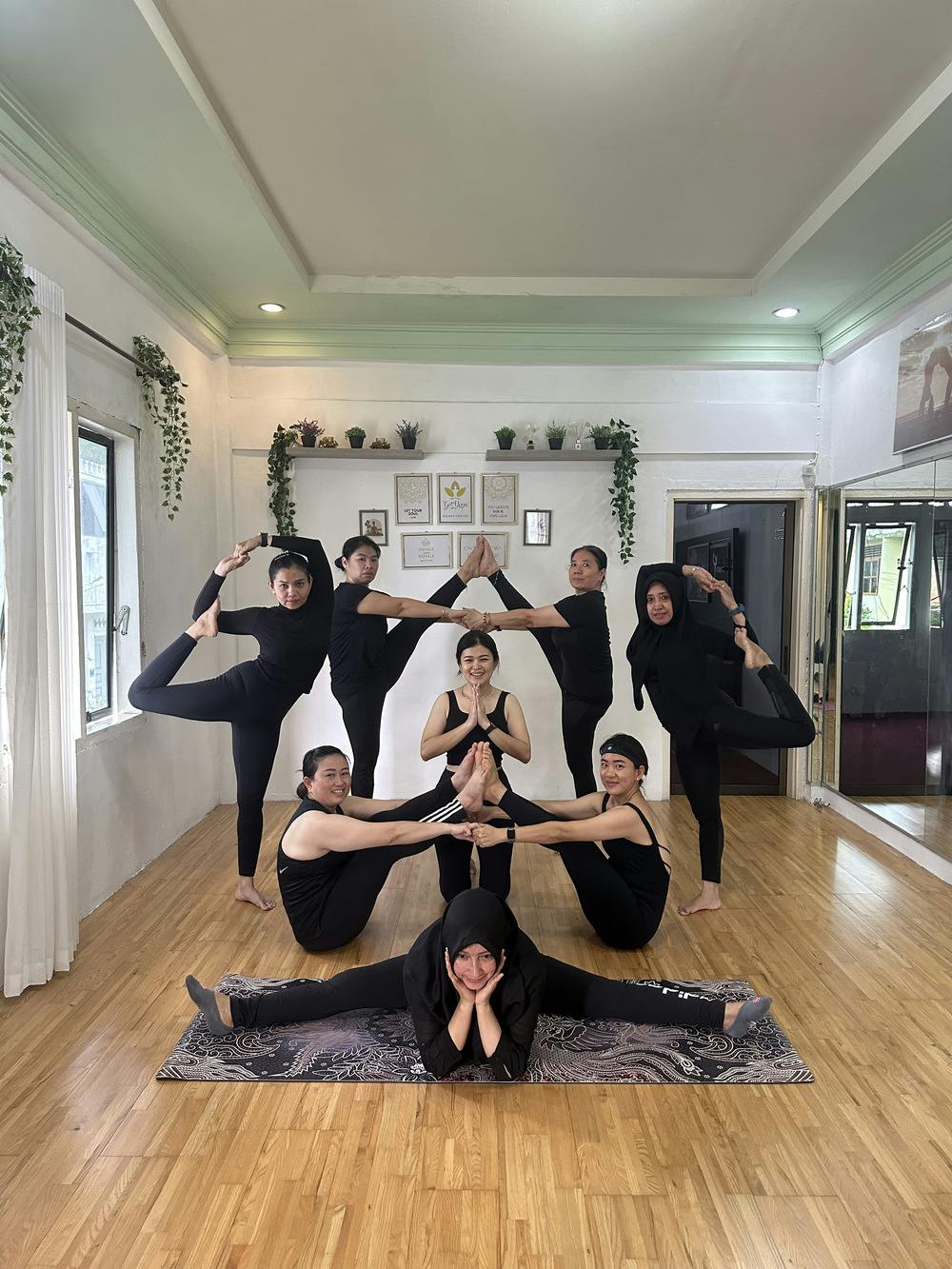 image article Get Yoga Studio, 10 Tahun Pertahankan Eksistensi di Kota Serambi Mekkah